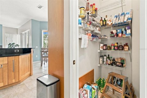 Casa en venta en Land O' Lakes, Florida, 4 dormitorios, 209.77 m2 № 2385690 - foto 27