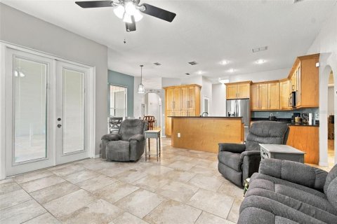Casa en venta en Land O' Lakes, Florida, 4 dormitorios, 209.77 m2 № 2385690 - foto 4