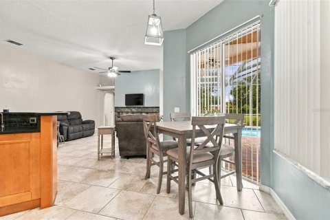 Casa en venta en Land O' Lakes, Florida, 4 dormitorios, 209.77 m2 № 2385690 - foto 18