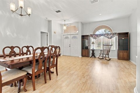 Casa en venta en Land O' Lakes, Florida, 4 dormitorios, 209.77 m2 № 2385690 - foto 16