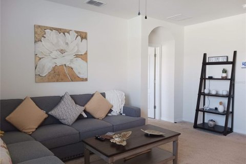 Снять в аренду виллу или дом в Уинтер-Хейвен, Флорида 9 комнат, 171.96м2, № 1900617 - фото 11