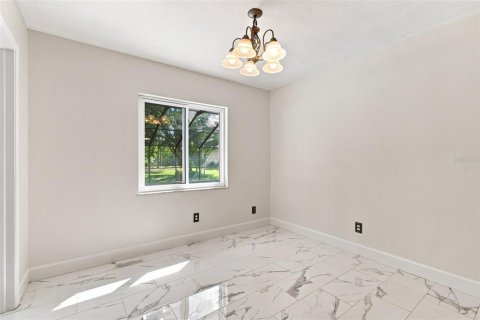 Купить виллу или дом в Тампа, Флорида 12 комнат, 167.97м2, № 2302698 - фото 10