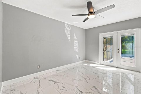 Купить виллу или дом в Тампа, Флорида 12 комнат, 167.97м2, № 2302698 - фото 23