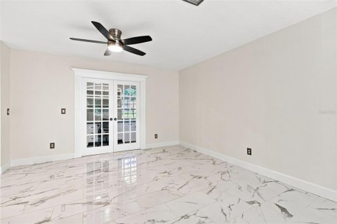 Купить виллу или дом в Тампа, Флорида 12 комнат, 167.97м2, № 2302698 - фото 8