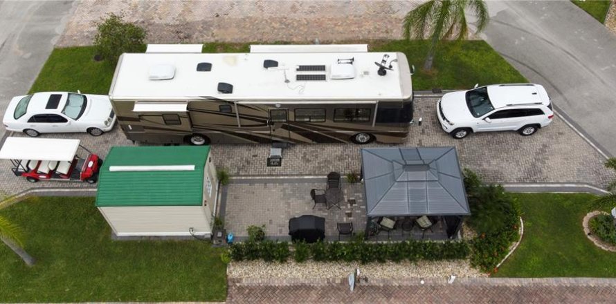 Terreno en Clermont, Florida № 1374761