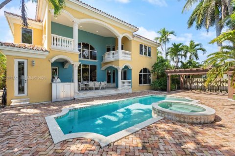Casa en venta en Fort Lauderdale, Florida, 4 dormitorios, 393.91 m2 № 2243796 - foto 29