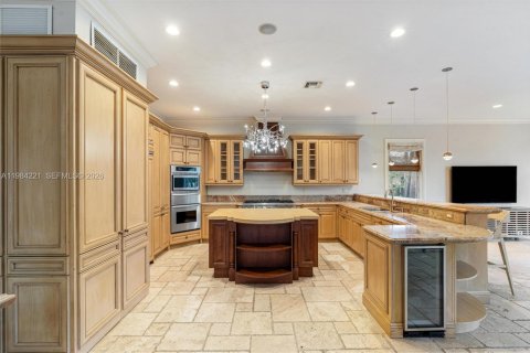 Casa en venta en Fort Lauderdale, Florida, 4 dormitorios, 393.91 m2 № 2243796 - foto 17