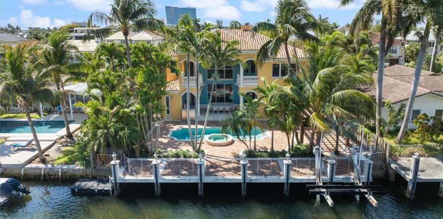 Casa en Fort Lauderdale, Florida 4 dormitorios, 393.91 m2 № 2243796