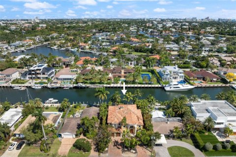 Casa en venta en Fort Lauderdale, Florida, 4 dormitorios, 393.91 m2 № 2243796 - foto 7