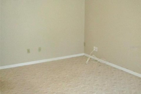House in Port Orange, Florida 2 bedrooms, 105.35 sq.m. № 1916088 - photo 11