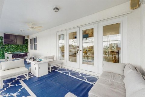 House in Wellington, Florida 5 bedrooms, 288 sq.m. № 2176988 - photo 30
