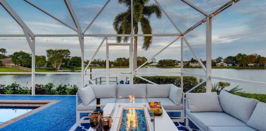 House in Wellington, Florida 5 bedrooms, 288 sq.m. № 2176988
