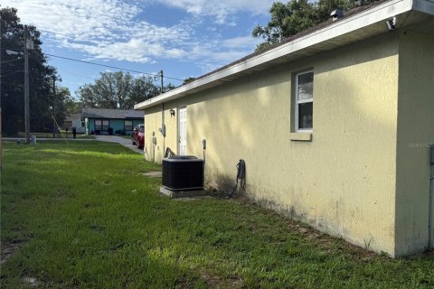 House in Ocala, Florida 3 bedrooms, 131.18 sq.m. № 1919163 - photo 2