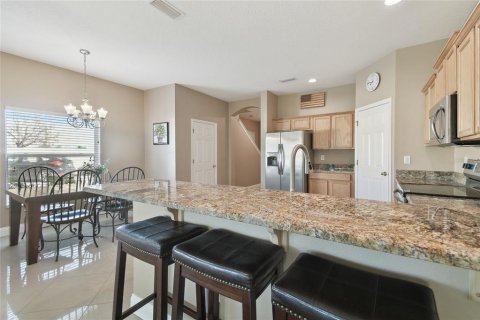 Adosado en venta en Tampa, Florida, 3 dormitorios, 170.2 m2 № 1511233 - foto 14