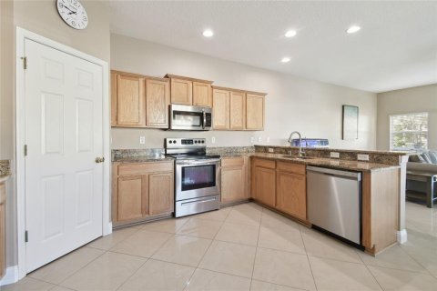 Adosado en venta en Tampa, Florida, 3 dormitorios, 170.2 m2 № 1511233 - foto 5