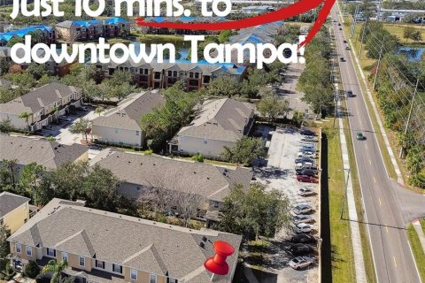 Adosado en venta en Tampa, Florida, 3 dormitorios, 170.2 m2 № 1511233 - foto 3