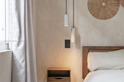 Townhouse in Miami Beach, Florida 3 bedrooms, 120.77 sq.m. № 2026286 - photo 26