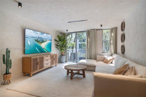 Townhouse in Miami Beach, Florida 3 bedrooms, 120.77 sq.m. № 2026286 - photo 2