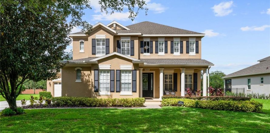 House in Windermere, Florida 4 bedrooms, 336.03 sq.m. № 1914435