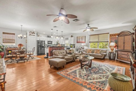 House in Hernando Beach, Florida 3 bedrooms, 156.08 sq.m. № 1903473 - photo 30