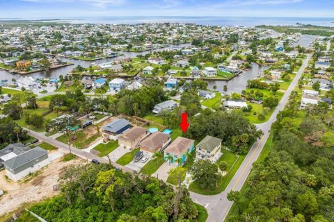 House in Hernando Beach, Florida 3 bedrooms, 156.08 sq.m. № 1903473 - photo 3