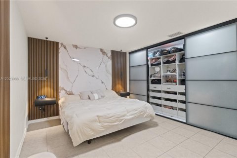 Купить виллу или дом в Майами, Флорида 3 спальни, 168.9м2, № 2085427 - фото 13
