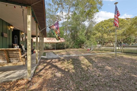House in Brooksville, Florida 2 bedrooms, 127.46 sq.m. № 1717993 - photo 5