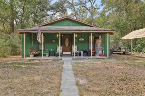 House in Brooksville, Florida 2 bedrooms, 127.46 sq.m. № 1717993 - photo 1
