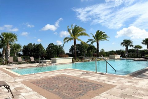Townhouse in Winter Garden, Florida 4 bedrooms, 190.64 sq.m. № 2378099 - photo 26