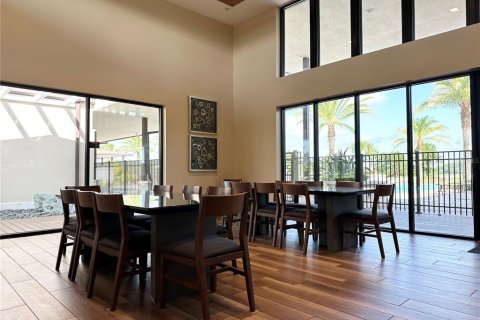 Townhouse in Winter Garden, Florida 4 bedrooms, 190.64 sq.m. № 2378099 - photo 30