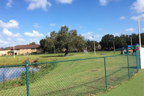 Propiedad comercial en venta en Kissimmee, Florida, 836.12 m2 № 1411457 - foto 19