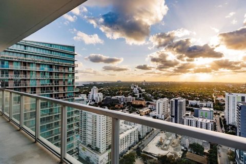 Condo in Miami, Florida, 2 bedrooms  № 1933525 - photo 30