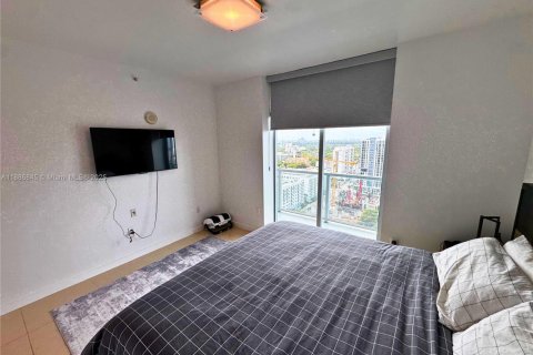 Condo in Miami, Florida, 2 bedrooms  № 1933525 - photo 14