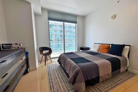 Condo in Miami, Florida, 2 bedrooms  № 1933525 - photo 24