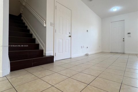 Adosado en venta en Miami, Florida, 3 dormitorios, 155.15 m2 № 1936661 - foto 13