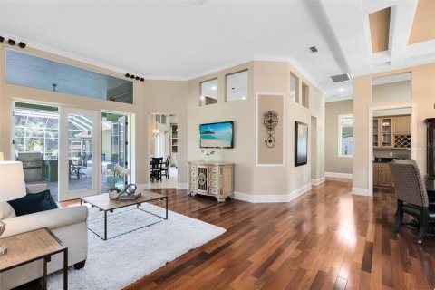 Casa en venta en Winter Springs, Florida, 5 dormitorios, 378.86 m2 № 1916182 - foto 5