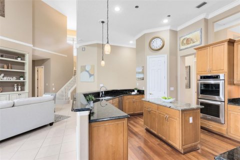 Casa en venta en Winter Springs, Florida, 5 dormitorios, 378.86 m2 № 1916182 - foto 9