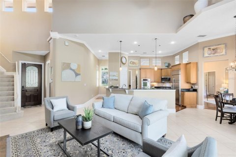 Casa en venta en Winter Springs, Florida, 5 dormitorios, 378.86 m2 № 1916182 - foto 16