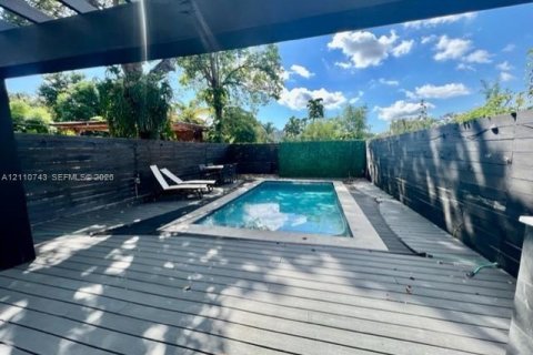 Villa ou maison à louer à Miami, Floride: 3 chambres, 204.38 m2 № 2426624 - photo 30