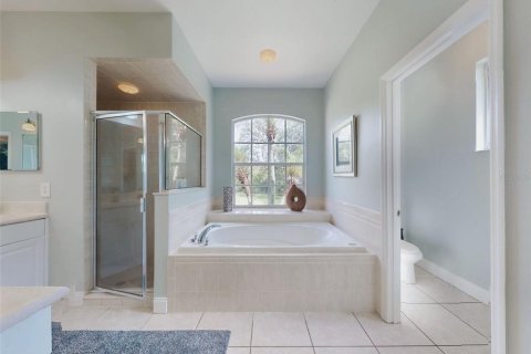 Villa ou maison à vendre à Deltona, Floride: 4 chambres, 211.45 m2 № 2148402 - photo 19