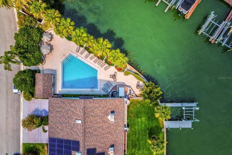 Townhouse in Clearwater, Florida 4 bedrooms, 209.03 sq.m. № 1912496 - photo 6