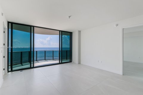 Condo in Pompano Beach, Florida, 2 bedrooms  № 1856945 - photo 22