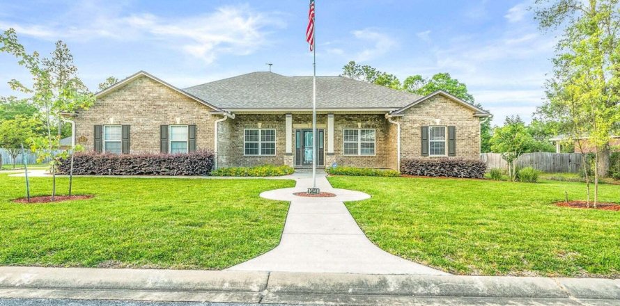 Villa ou maison à Crestview, Floride 4 chambres, 213.68 m2 № 590013