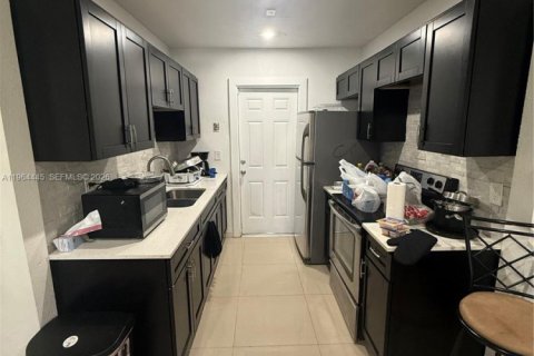 Immobilier commercial à vendre à Deerfield Beach, Floride: 159.79 m2 № 2025921 - photo 5