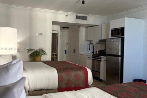 Copropriété à vendre à Sunny Isles Beach, Floride: 33.44 m2 № 2026603 - photo 6