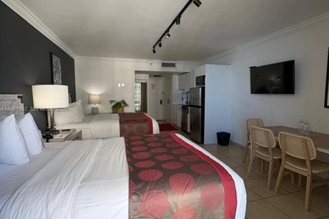 Copropriété à vendre à Sunny Isles Beach, Floride: 33.44 m2 № 2026603 - photo 12