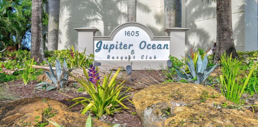 Condo in Jupiter, Florida, 2 bedrooms № 2246450