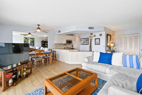 Condo in Jupiter, Florida, 2 bedrooms № 2246450 - photo 10