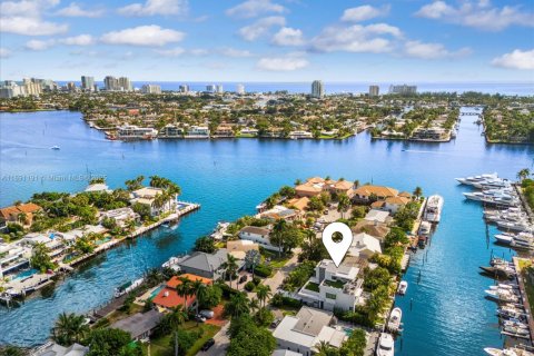 Villa ou maison à vendre à Fort Lauderdale, Floride: 4 chambres, 403.29 m2 № 1943861 - photo 4