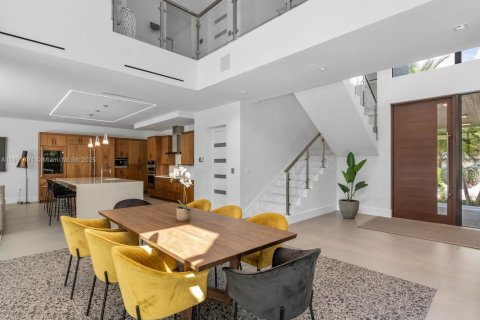 Villa ou maison à vendre à Fort Lauderdale, Floride: 4 chambres, 403.29 m2 № 1943861 - photo 10
